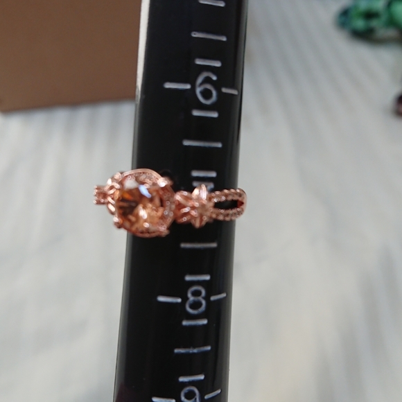 🔥Closeout Topaz Rose Gold ring - Picture 7 of 9